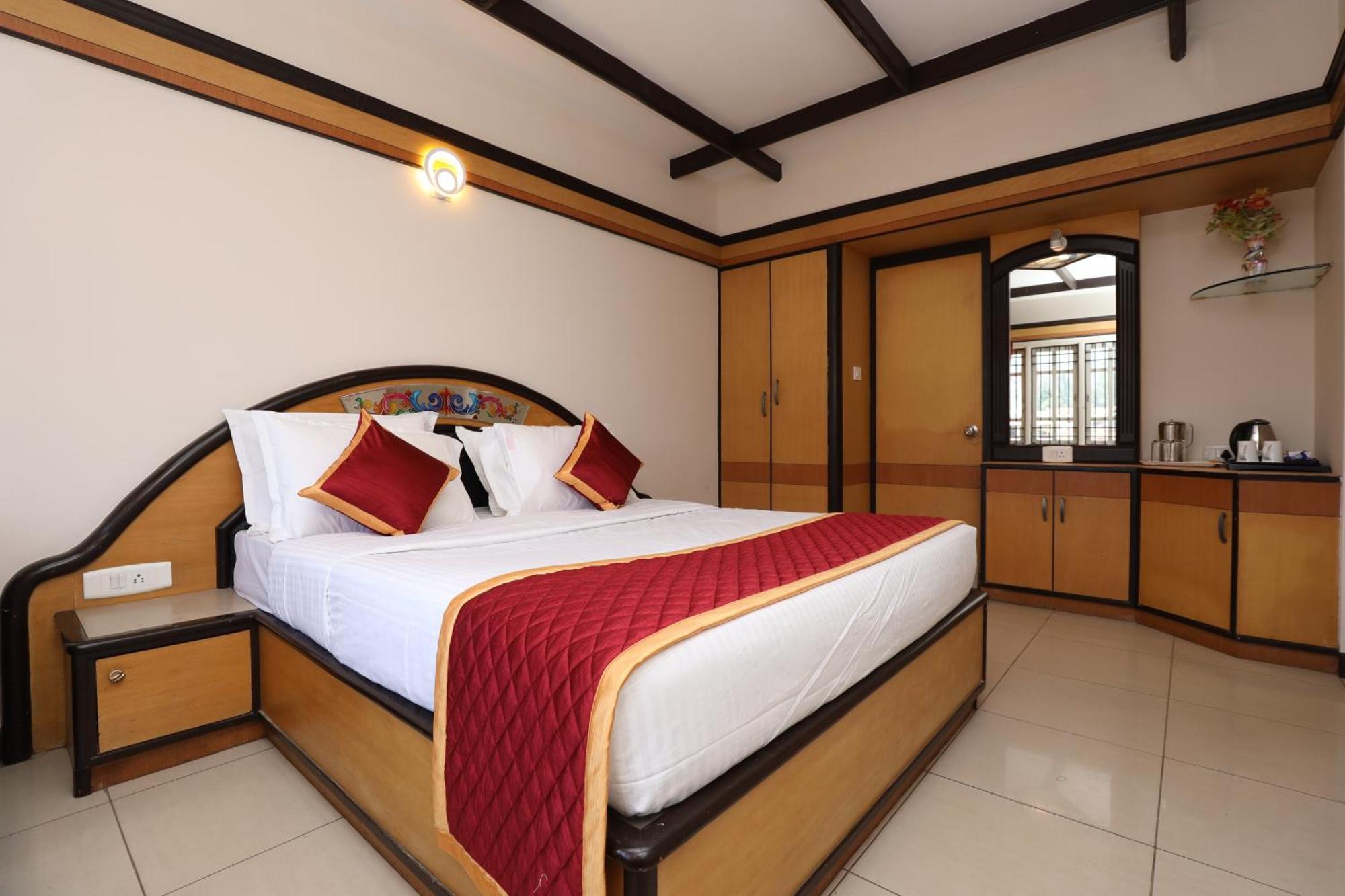 Hotel Silver Oak Ooty Exterior photo